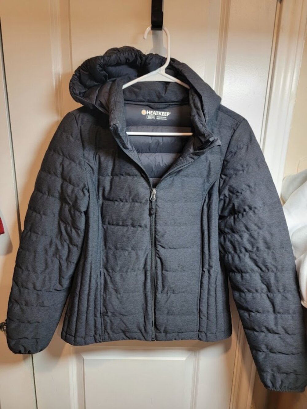 Heatkeep Gray Hooded Puffer Jacket Size Medium Full Zip Quilted Winter Coat